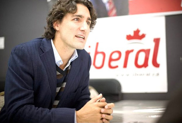Feltámadt a Trudeau név — a legendás néhai miniszterelnök fia indul a liberális pártelnökségért
