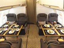 Egy Boeing 737-500 business class cabin belseje. Vajon ilyen lesz majd utazni a Sólyommal?