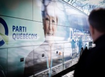 A Parti Québécois és Pauline Marois kormányfő-jelölt kampánybusza