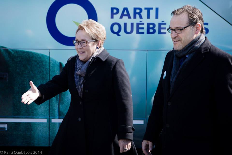 Pauline Marois miniszterelnök Saint-Bruno-de-Montarville-ben kampányol.