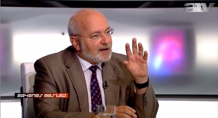 Eörsi Mátyás az ATV-ben "romabűnözésről" beszélt.