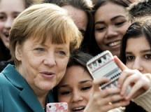 Merkel és a gazdasági satu