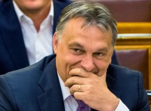 Hülyének nézi Orbán a magyarokat