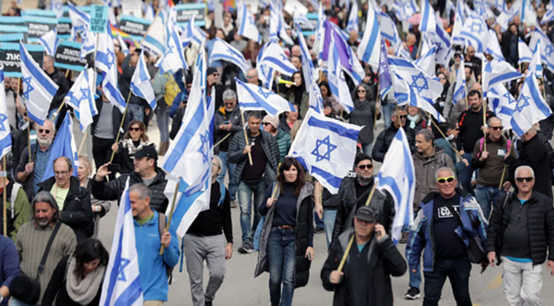 Izraeli tudósok a demokrácia védelmében